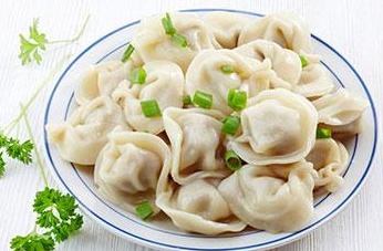 怎么煮餃子才能讓餡熟透，又不會(huì)煮破皮？